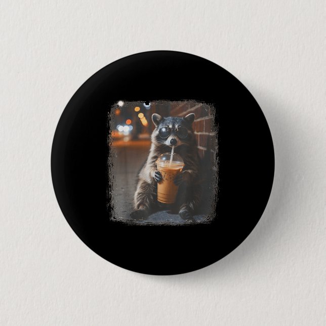 Lustiger Waschbär trinkt Eiskaffee Tier-Meme Männe Button (Vorderseite)