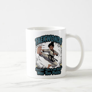 Lustiger weiblicher fliegender Kick Taekwondo  Kaffeetasse
