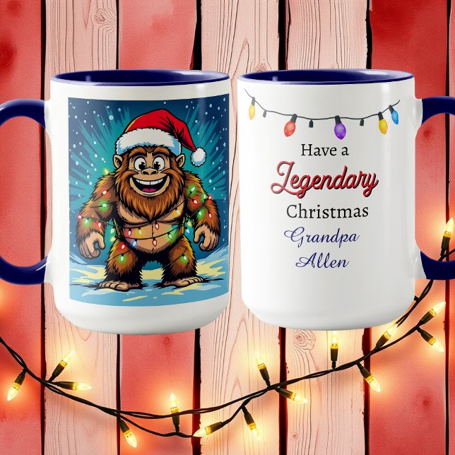 Lustiger Weihnachts-Bigfoot personalisiert Tasse (Von Creator hochgeladen)