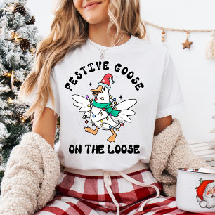 Lustiger Weihnachts-Festgans auf freiem Fuß T-Shirt