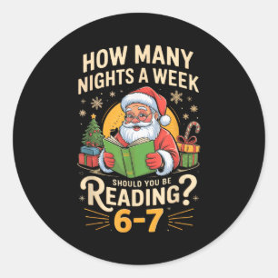Lustiger Weihnachtsmann liest 67 Meme T-Shirt Weih Runder Aufkleber