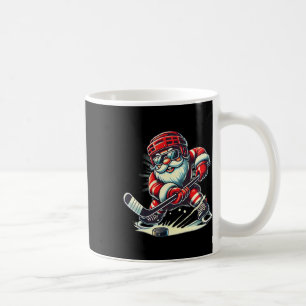 Lustiger Weihnachtsmann spielt Eishockey Liebhaber Kaffeetasse