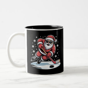 Lustiger Weihnachtsmann spielt Eishockey Xmas Zweifarbige Tasse