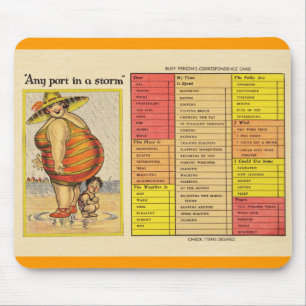 Lustiges Antiquitäten-Paar am Strand Kuriosität Mousepad