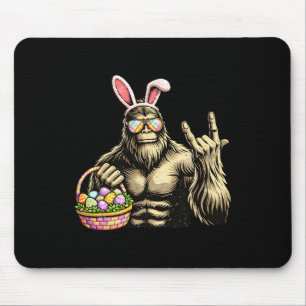 Lustiges Bigfoot-Oster-Ei Felsen Sasquatch Osterta Mousepad