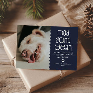 Lustiges "Dog Gone Year"-Haustierfoto Feiertagskarte
