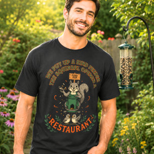 Lustiges Eichhörnchen-Saat-Bar-Vogelfutter-T-Shirt T-Shirt