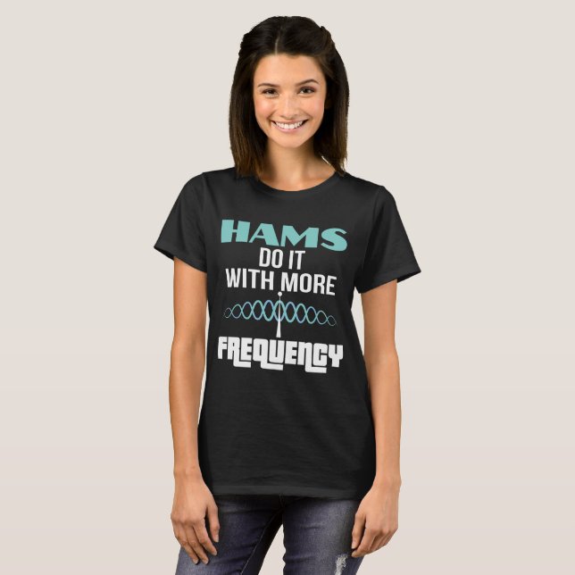Lustiges Frequenz-Schinken-Radiobetreiber-T - T-Shirt (Vorne ganz)