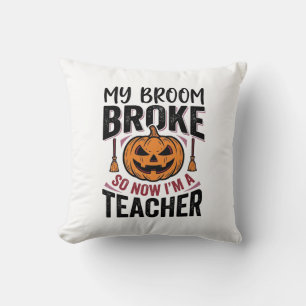 Lustiges Halloween-Lehrer-Besenginster-Vektor-Desi Kissen