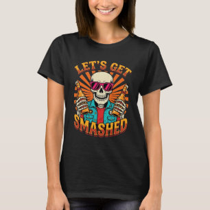 Lustiges Halloween-Skelett-Bier-Zerstörtes-Design_ T-Shirt