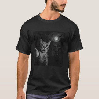 Lustiges Halloween überraschte verängstigte Katze T-Shirt