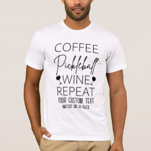Lustiges Kaffee-Einlegegurken-Pickleball-Wein-Repe T-Shirt