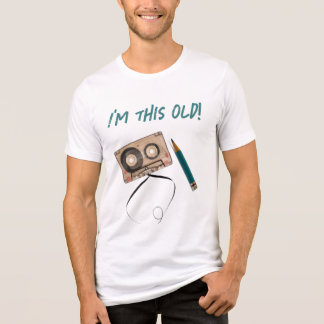 Lustiges Kassetteband und Bleistift Ich bin so alt Tri-Blend Shirt