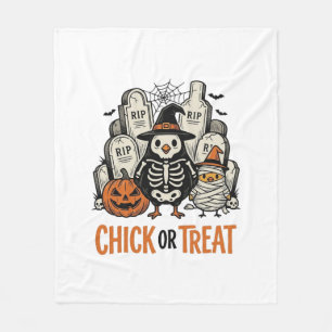 Lustiges Küken oder Halloween-Huhn Grafik_1 Fleecedecke