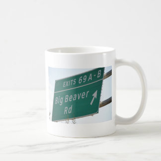 Lustiges Landstraßen-Zeichen-großes Kaffeetasse