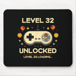Lustiges Level 32 freigeschaltetes Gamer 32. Gebur Mousepad