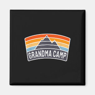 Lustiges Oma-Camp-Übernachtungscamping Enkel C Magnet