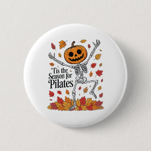 Lustiges Pilates Skelett Kürbis Yoga Halloween Her Button