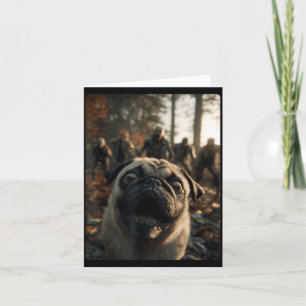 Lustiges Pug-Selfie mit Zombies spooky Forest Karte