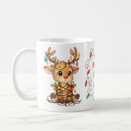 Lustiges Rentier, das in Weihnachtslichtern steckt Kaffeetasse