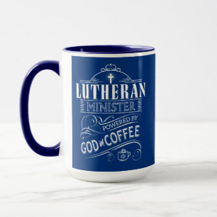 Lutherischer Minister, angetrieben durch Gott und Tasse