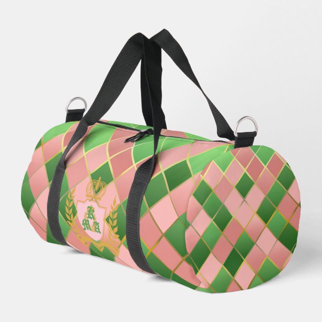 Luxe Chic Preppy Pink Green Argyle Monogram Crest Duffle Bag (Linke Seite)