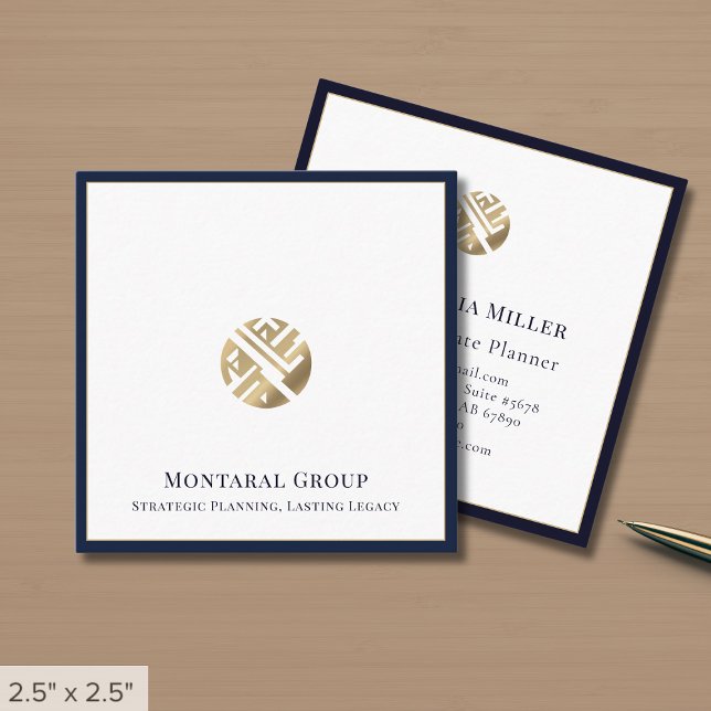 Luxe Navy Blue Border Gold Logo Quadratische Visitenkarte (Von Creator hochgeladen)