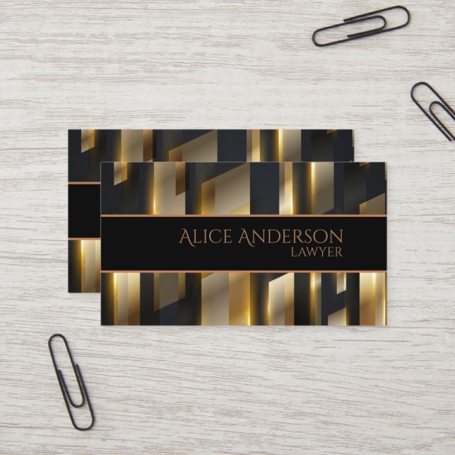 Luxe noir or élégant avocat Carte de visite (Devant/Arrière en situation)