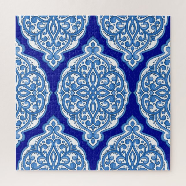 Luxuriös weiß-blau, türkisch dekoriert. (Vertikal)