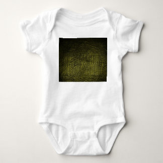 Luxuriöse dunkle Krokodillederstruktur. Baby Strampler