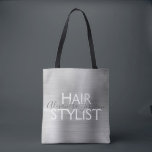 Luxuriöse Silver Foil Hair Stylist Suppen Tasche<br><div class="desc">Luxuriöse Silver Foil Hair Stylist Kosmetiktüte für Scheren,  Shampoo oder andere Salonvorräte. Der Name und der Beruf des Unternehmens können geändert werden,  um für jede Art von Unternehmen verwendet zu werden. Bitte kontaktieren Sie den Designer,  um weitere passende Artikel zu erhalten.</div>