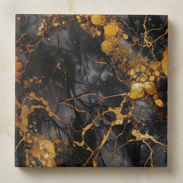 Luxuriöser Marmoreffekt in Schwarz und Gold Fliese (Luxury style black and gold marble effect ceramic tile.)