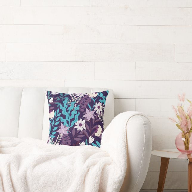 Luxuriöses Floral Elegance Throw Kissen (Liege)