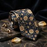 Luxurious Navy Blue Gold Floral Damask Krawatte<br><div class="desc">Exude timeless elegance with this sophisticated navy blue and antique gold floral design. Featuring intricately detailed blossoms in rich shades of gold and champagne set against a deep navy background, this pattern is inspired by classic Victorian and Baroque aesthetics. Perfect for formal weddings, gala events, or high-end business attire, this...</div>