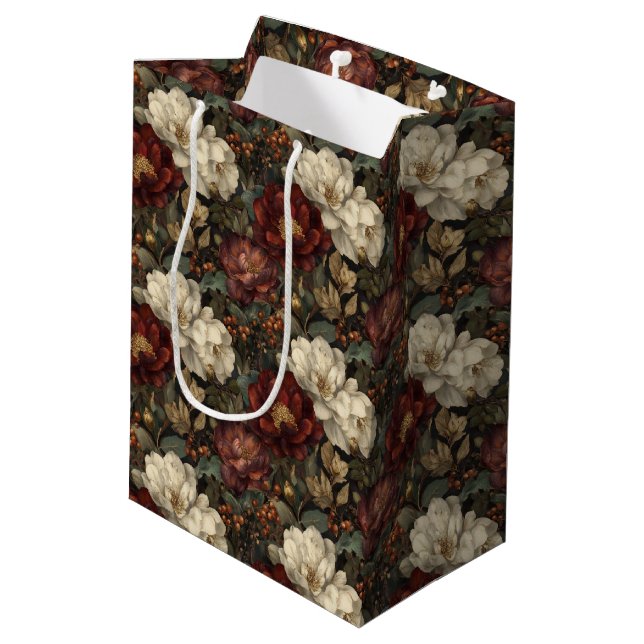 Luxury Christmas Red and Winter White Floral Mittlere Geschenktüte (Rückseite Schrägansicht)