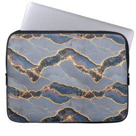 Luxury Dark Gray Marble Texture with Gold Veins Laptopschutzhülle