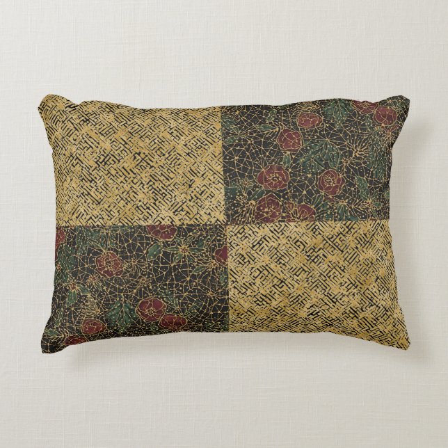 Luxury Flowers and Gold Pattern ,Gold Black Red  Dekokissen (Vorderseite)