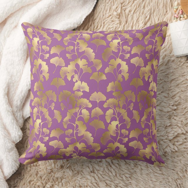 Luxury Gold Ginkgo Leaves on Deep Purple (5) Kissen (Decke)