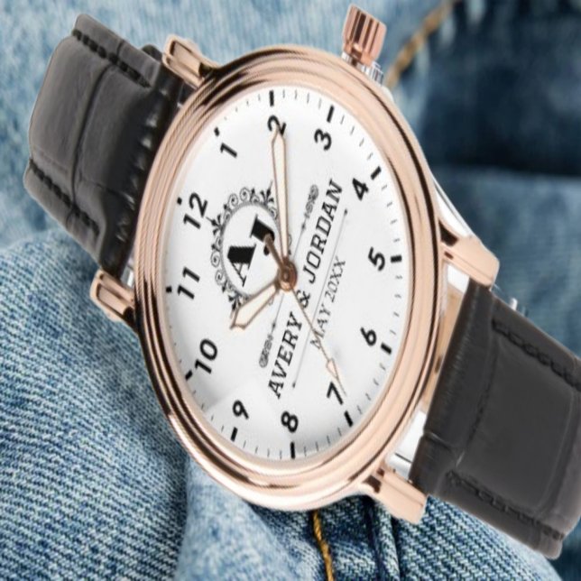 Luxury Monogram with Elegant Initials White Armbanduhr (Von Creator hochgeladen)