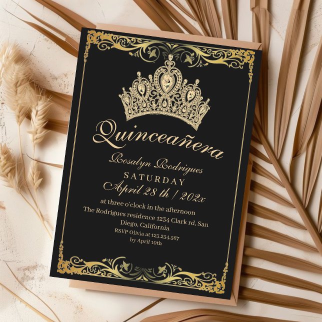 Luxury Quinceañera Gold Crown Beige Invitation (Créateur téléchargé)