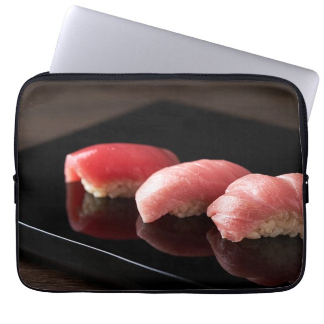 Luxury Tuna Nigiri – Japanese Sushi Art Sleeve by  (Vorderseite)
