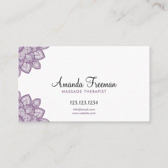 Luxus Lila Floral Massage Therapist Visitenkarte (Vorderseite)
