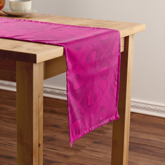 Luxus Modernes elegantes rosa Herz Großer Tischläufer (Beispiel)