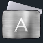 Luxus Silver Stainless Steel Monogram Laptopschutzhülle<br><div class="desc">Luxuriöse Silber Imitate Edelstahl Elegant Monogram Schlauch. Diese Hülle kann auf Ihren Anfangs- und Vornamen angepasst werden.</div>