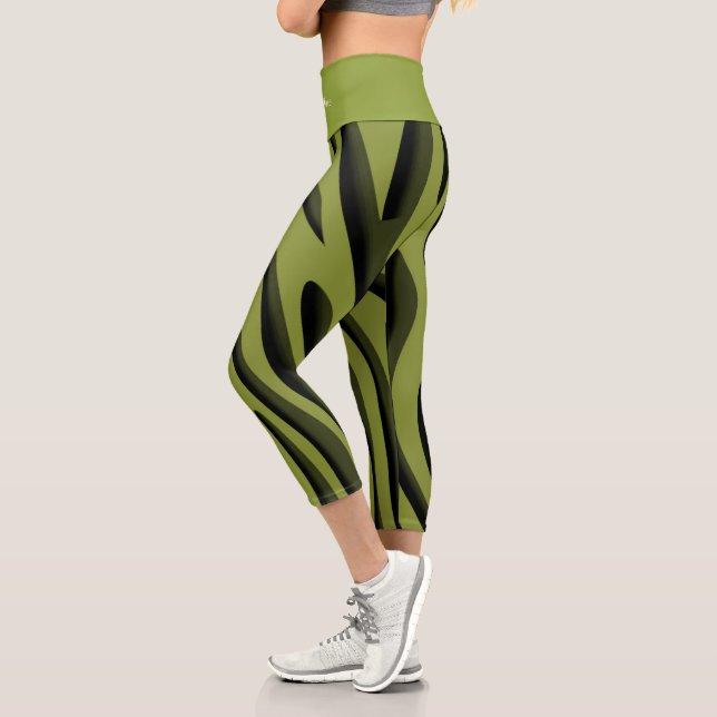 Luxus Soft Green 3D Zebra Wave Capri Leggings (Links)