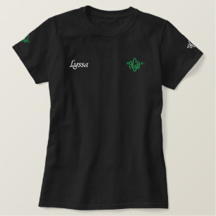 Lyssa Name mit englischer Bedeutung Besticktes T-Shirt