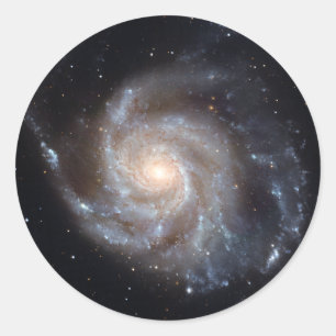 M101 die Pinwheel-Galaxie (NGC 4547) Runder Aufkleber