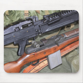M60 u. M14 nebeneinander Mousepad