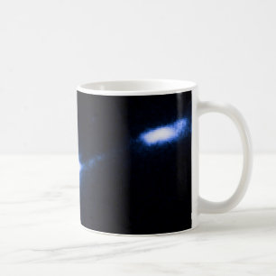 M87 Nucleus und Bright Knot - STIS. Kaffeetasse