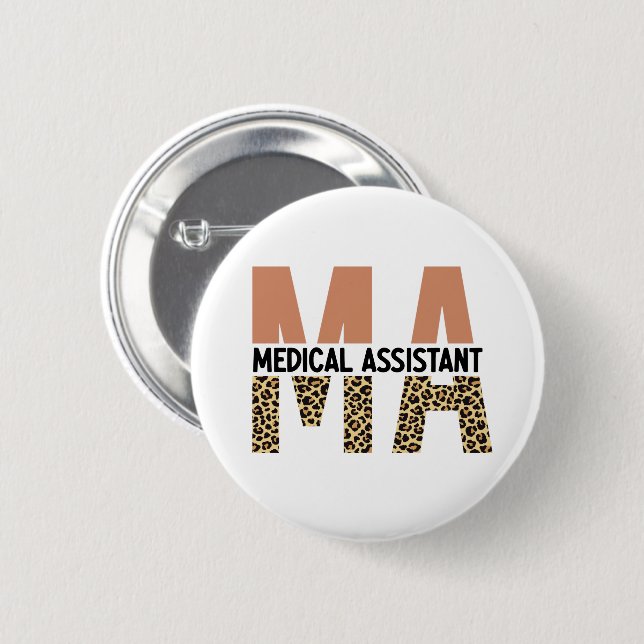 MA Medical Assistant Leopard Print Button (Vorne & Hinten)